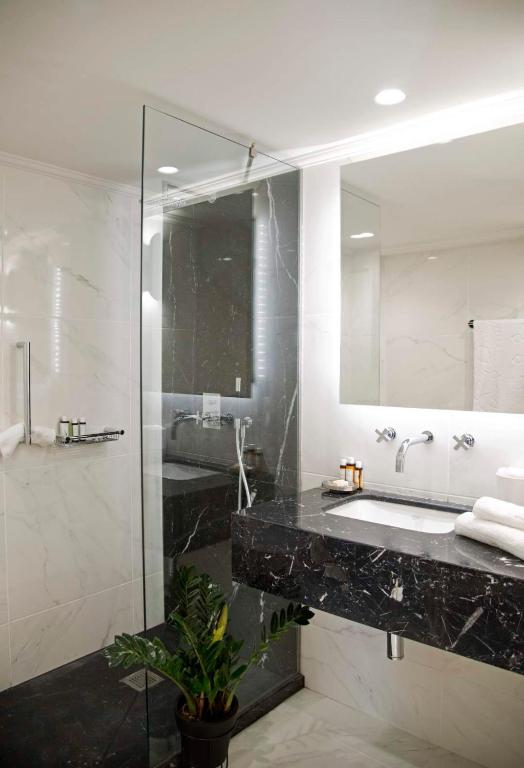 Four Streets Athens - Luxury Suites Apartments in Athens - 8