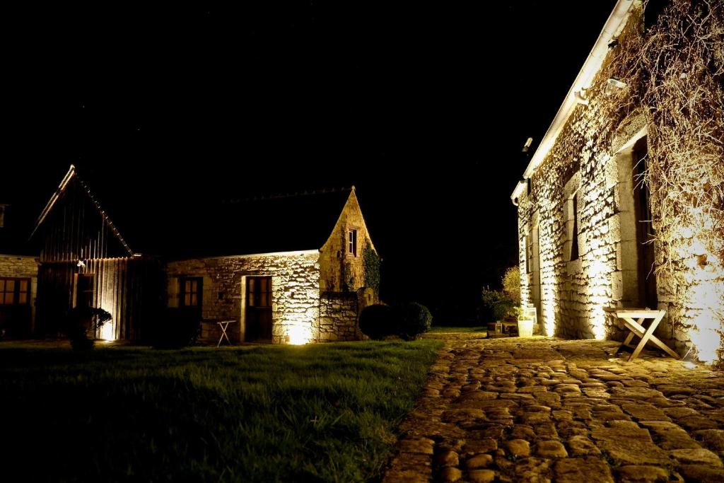 Fotografie z fotogalerie ubytování Manoir de l'Isle v destinaci Ploumilliau