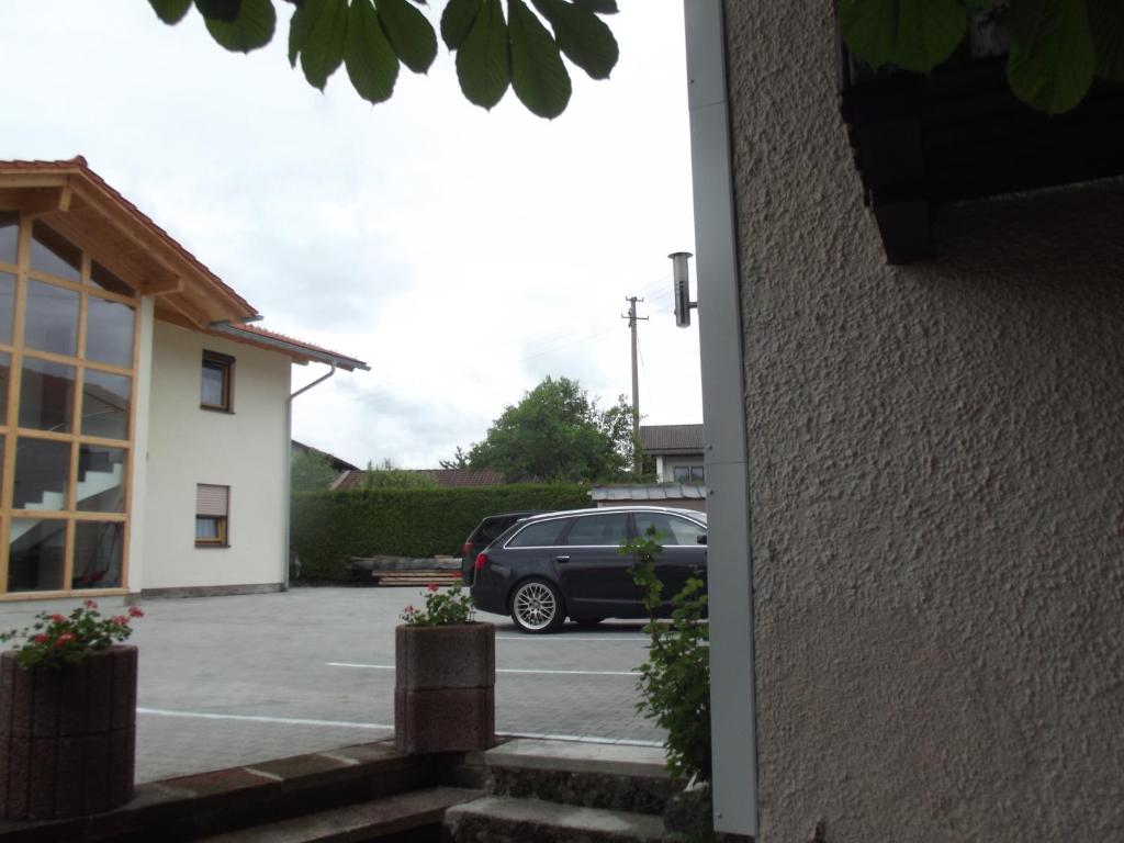 Fotografie z fotogalerie ubytování Gästehaus Hubertus Bad Aibling v destinaci Bad Aibling