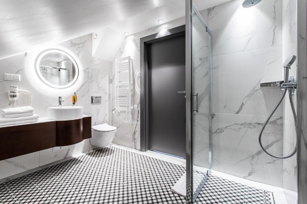 Koupelna v ubytování Jakubowy Hotel