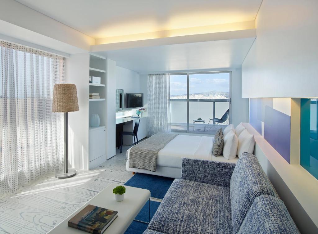 Telewizja i/lub zestaw kina domowego w obiekcie Hotel Fresh