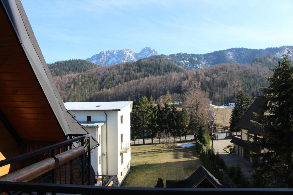 Výhľad na hory alebo výhľad na hory priamo z apartmánu
