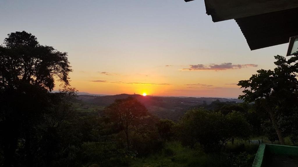  Sítio Brasiliano em Mairinque