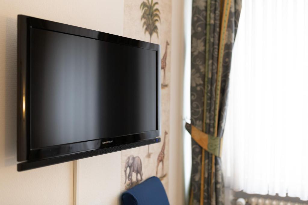 Hotel Königshof The Arthouse - Resim 12