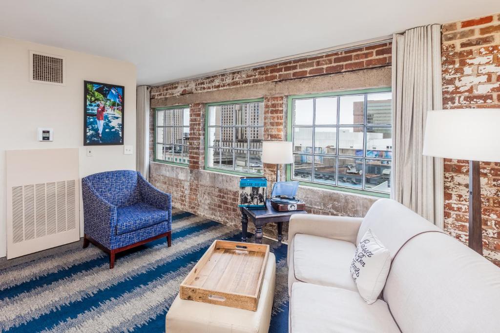 The Mercantile Hotel - Luxe Suite