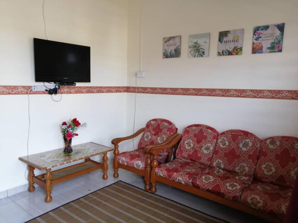 Fotografie z fotogalerie ubytování Homestay Ibu v destinaci Kampong Alor Akar