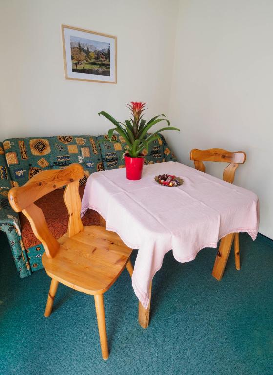Posedenie v ubytovaní Haus Winkler