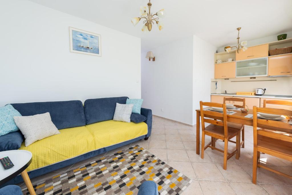 Kuchyňa alebo kuchynka v ubytovaní Apartamenty Jasna