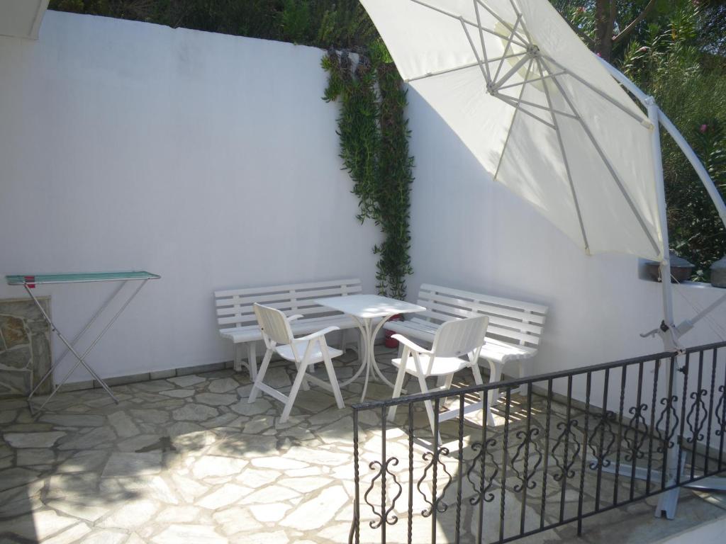 Terrasse ou espace extérieur de l'établissement Villa Frideriki