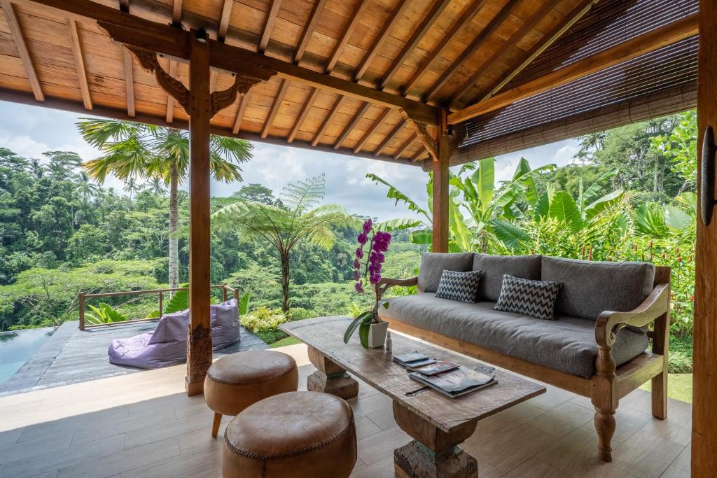 Ubud Valley Boutique Resort - 5