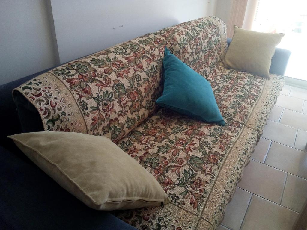 Un pat sau paturi într-o cameră la Appartement en bord de mer
