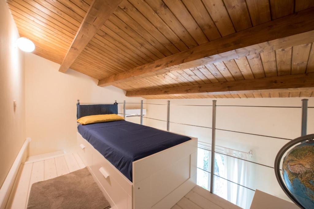 Łóżko lub łóżka w pokoju w obiekcie Villa Silva - IsulaTravel