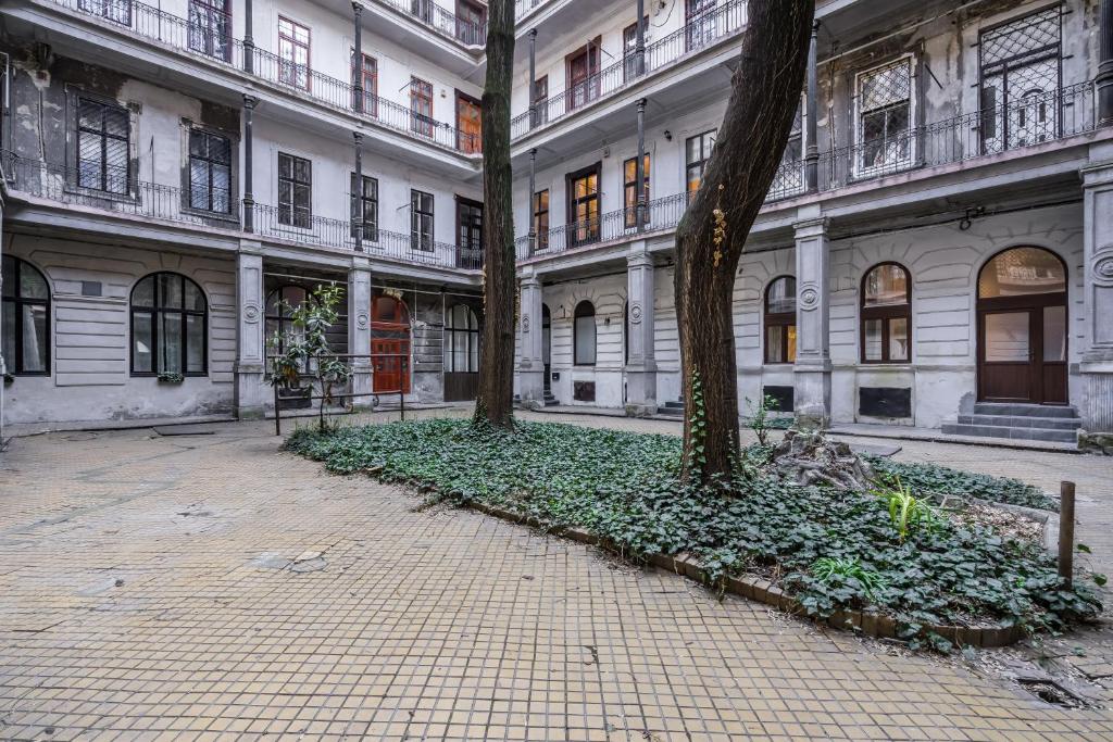 Budova, v ktorej sa apartmán nachádza
