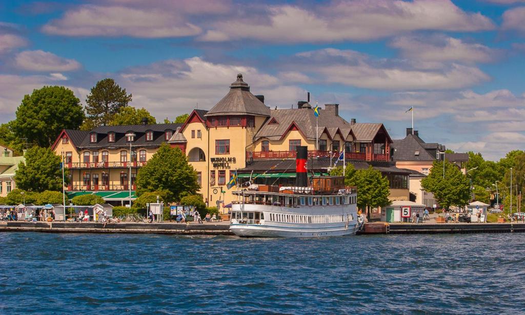 Výhled na řeku, která protéká v blízkosti hotelu