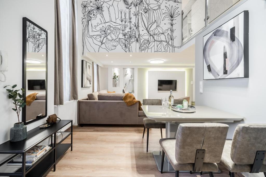 Posedenie v ubytovaní BpR Luxurious & Stylish Duplex Home