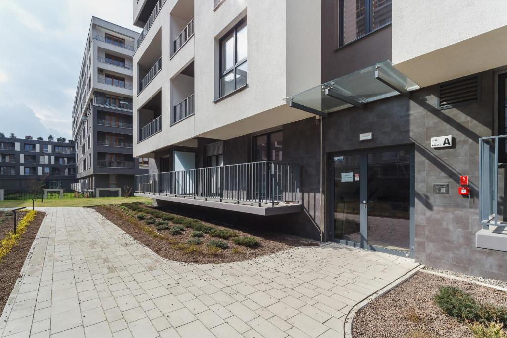 Budova, v ktorej sa apartmán nachádza