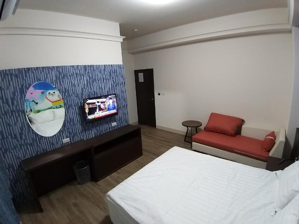 TV a/nebo společenská místnost v ubytování 200km Away From Home Homestay