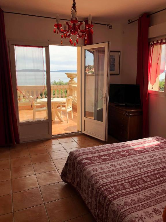 Postel nebo postele na pokoji v ubytování Hotel Martinengo