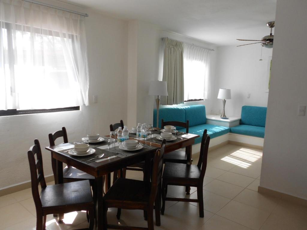 Posezení v ubytování Hotel La Ribereña