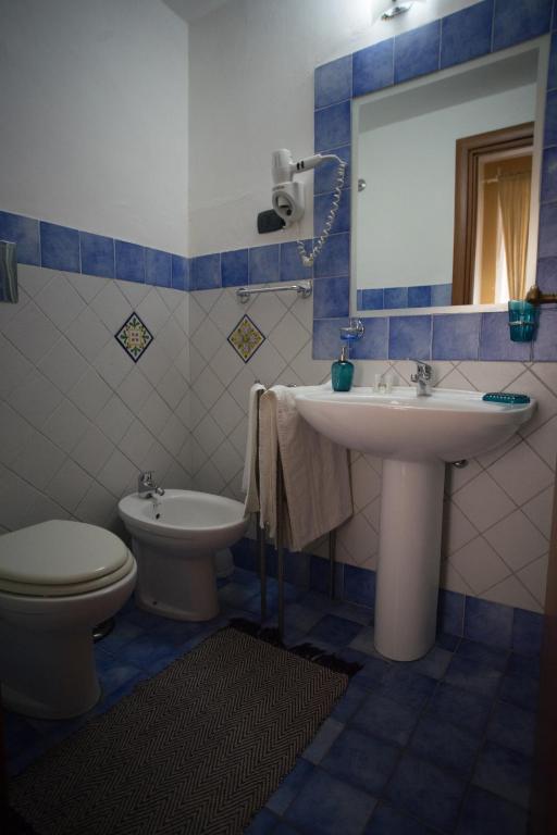 Koupelna v ubytování B&B Kolymbetra