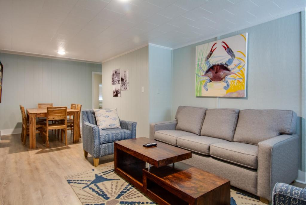 Posezení v ubytování Tar Heel Motel