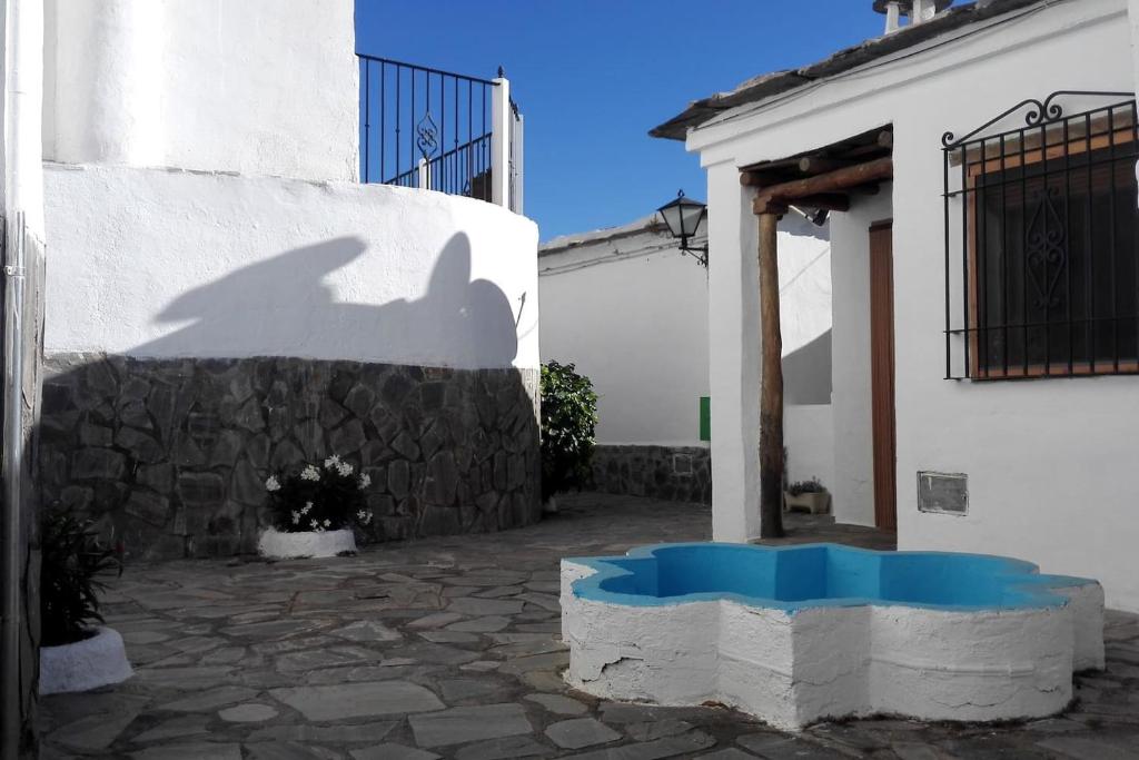 Bazén v ubytovaní Una joya en la Alpujarra alebo v jeho blízkosti