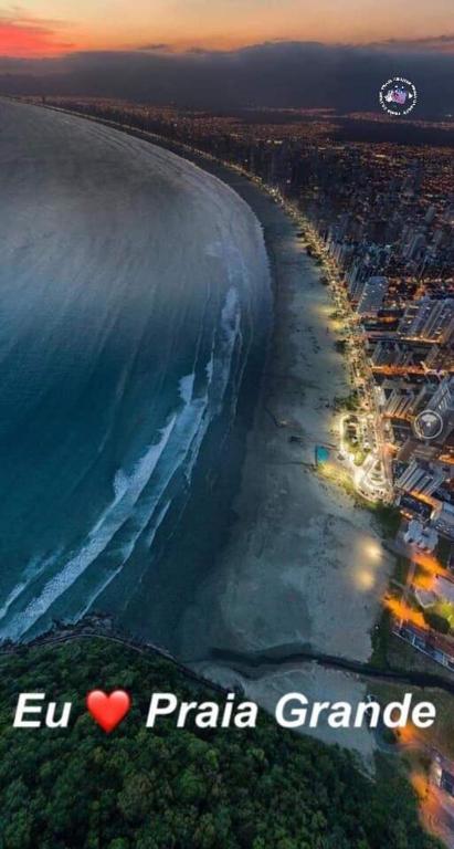  Aviação-Praia Grande/SP- 100m praia - imperdível