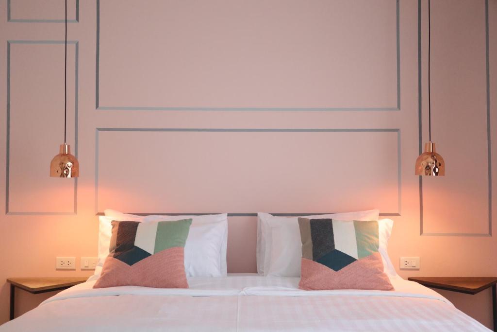 Goodnight Poshtel + Free Netflix - Resim 23