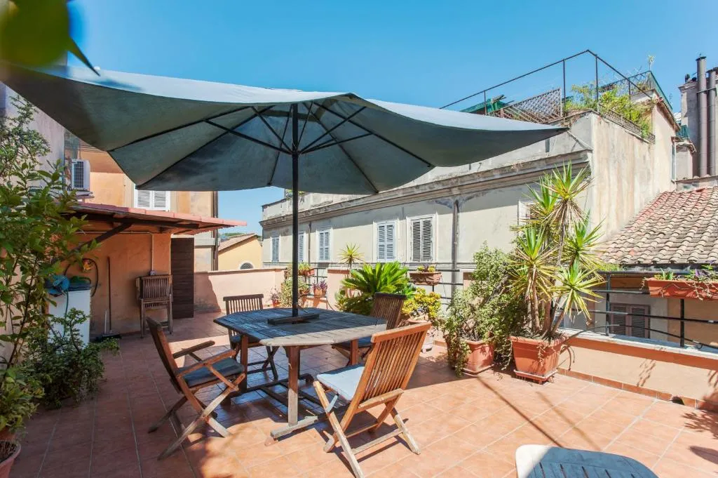 Lungaretta4, Roma, Italia