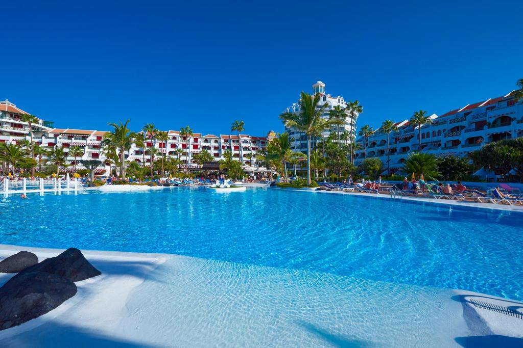 Parque Santiago IV Official Playa de las Americas