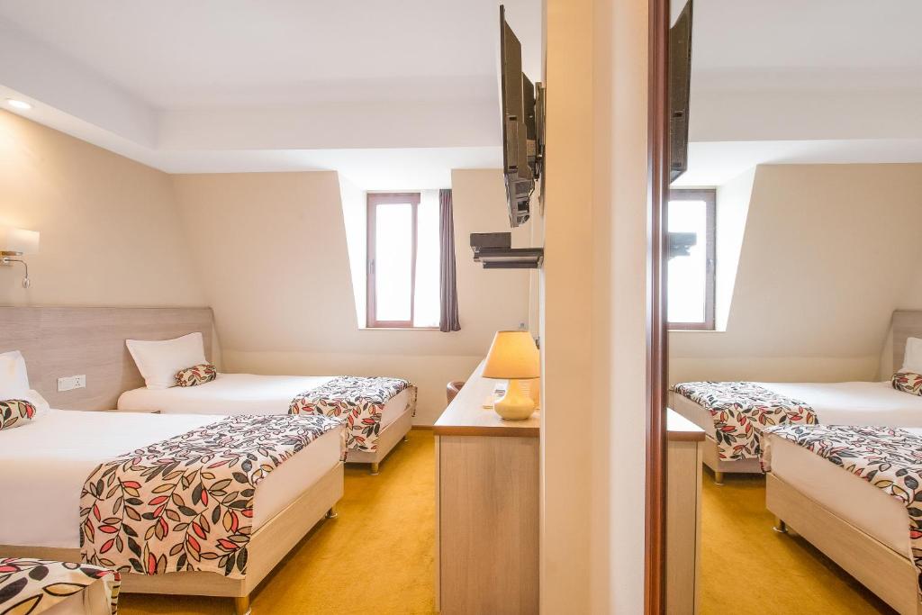 Urban Boutique Hotel - Economy Triple Room