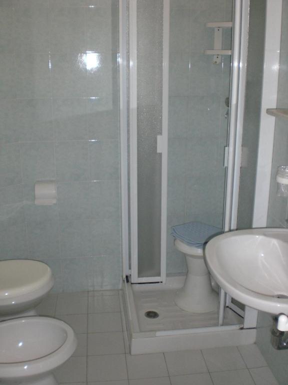Koupelna v ubytování Hotel Arno