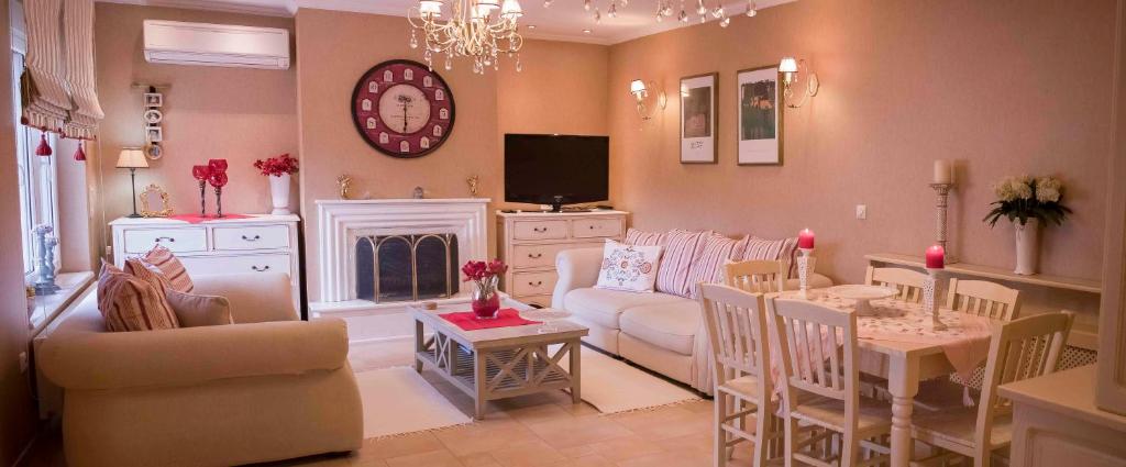 Luxury Family Villa Meteora - 9