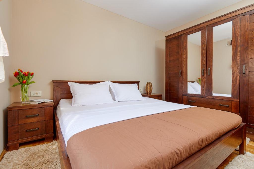 Blanka Sea View Apartments - 8