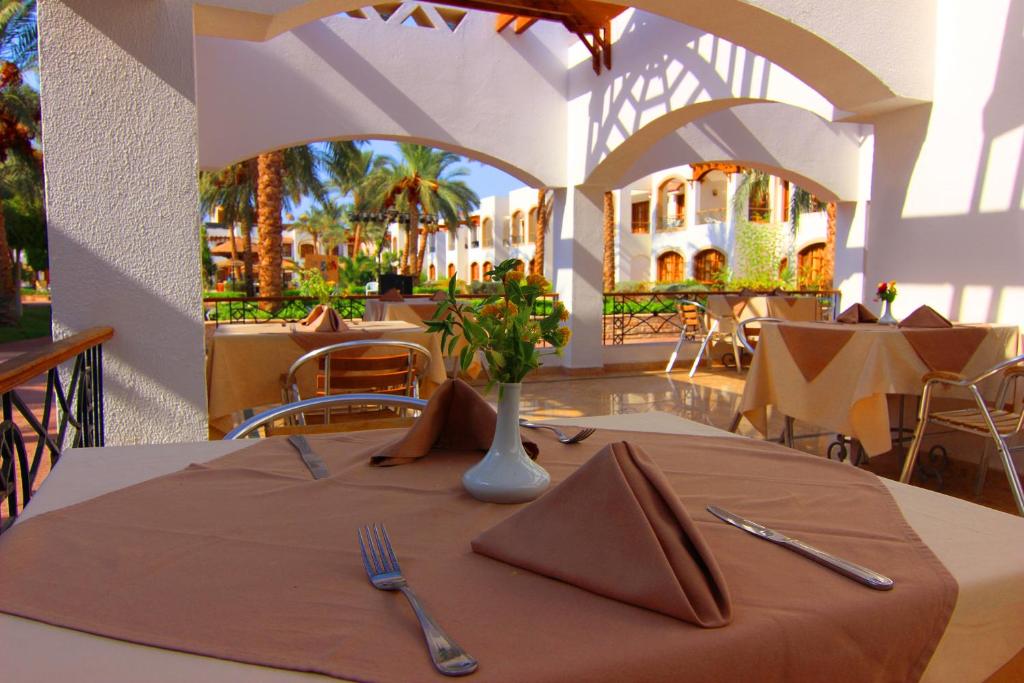 Restaurace v ubytování Coral Hills Resort Sharm El-Sheikh
