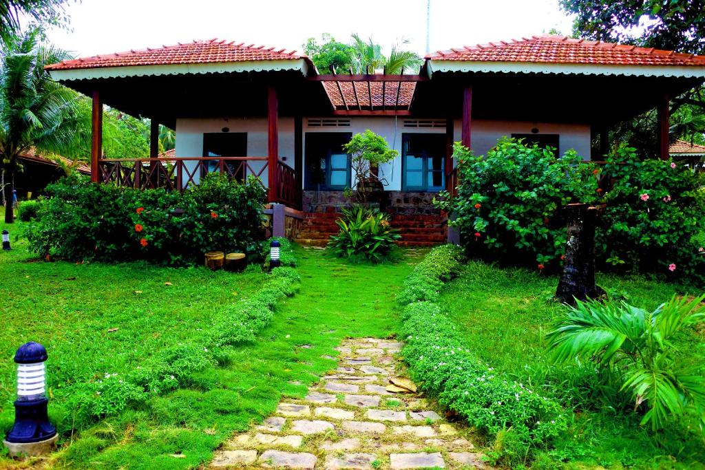 Vườn quanh Phu Quoc Eco Beach Resort