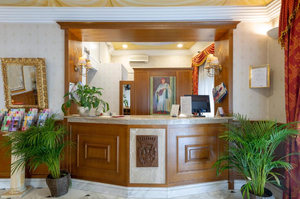 Vstupní hala nebo recepce v ubytování Hotel Boccaccio