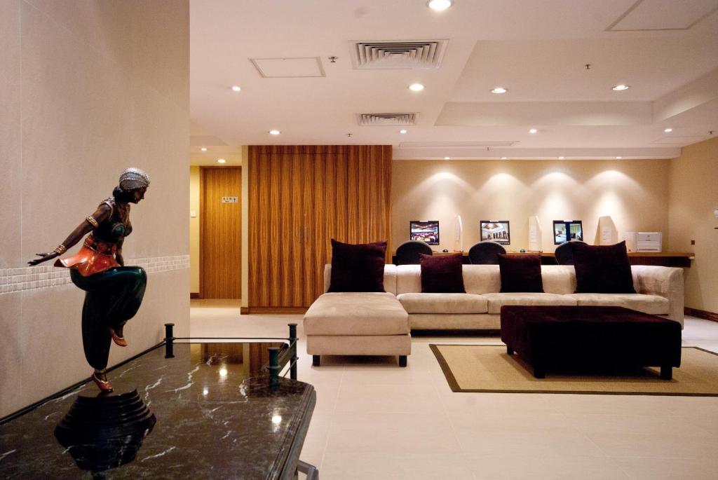 BEST WESTERN PLUS Hotel Hong Kongにあるシーティングエリア