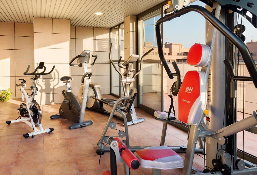 Gimnasio o instalaciones de fitness de Hotel Valencia Center