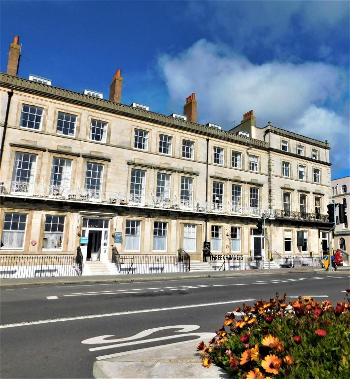 Hotel Mon Ami in Weymouth, Dorset, England