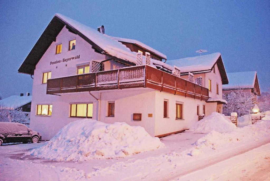 Pension "Bayerwald" v zimě