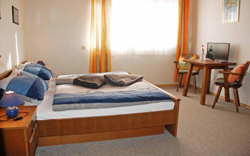 Postel nebo postele na pokoji v ubytování Pension "Bayerwald"