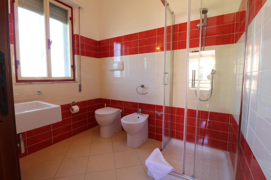 Koupelna v ubytování B&B Spiaggia di Ponente