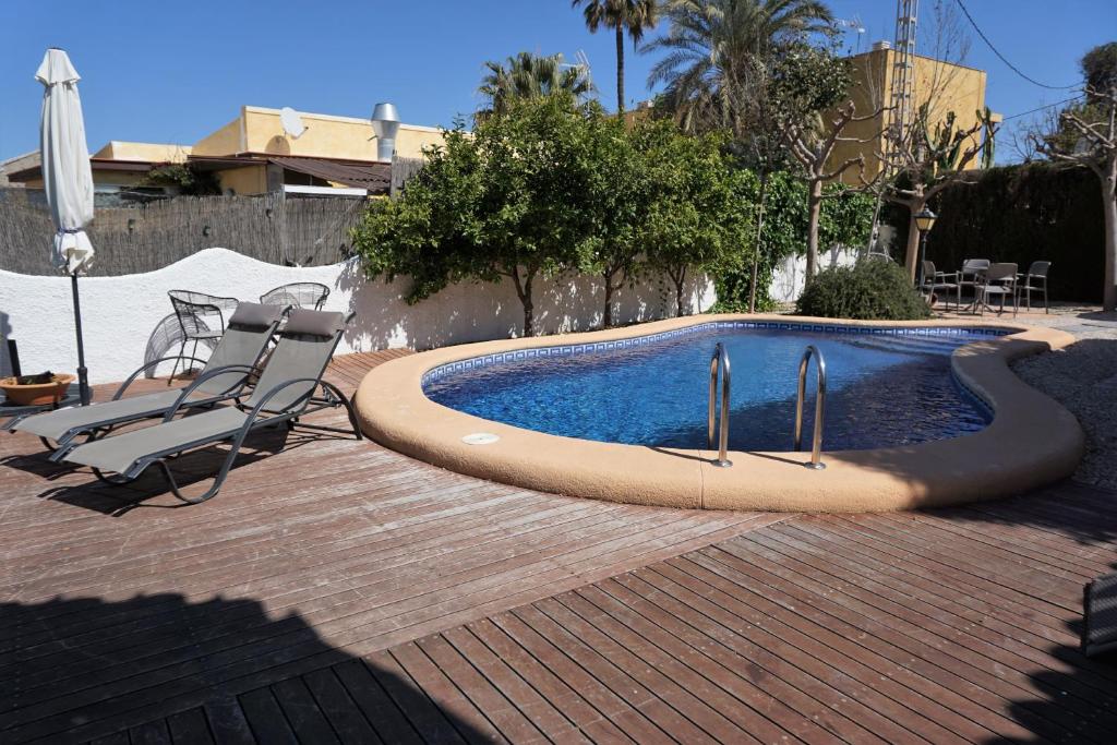 The swimming pool at or close to DELMAR