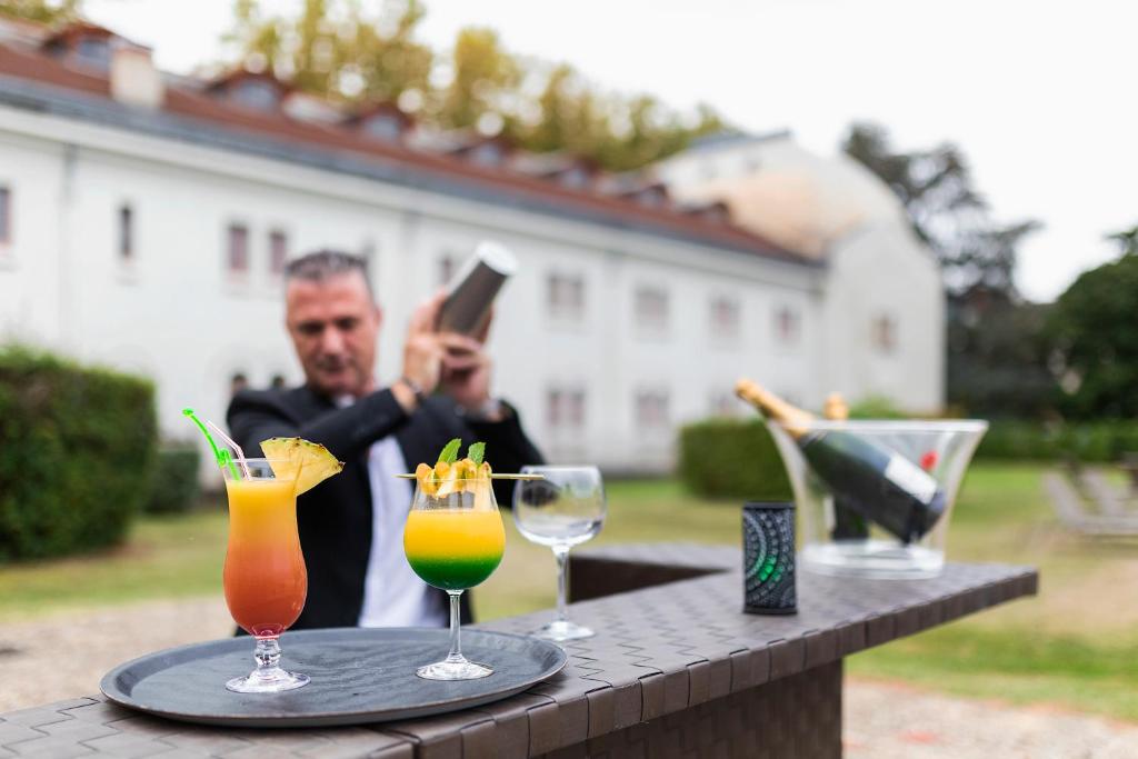 Nápoje v ubytování Mercure Vichy Thermalia