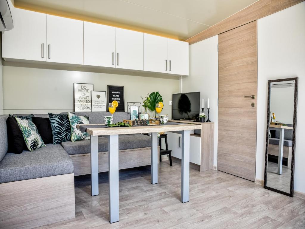 Kuchyň nebo kuchyňský kout v ubytování Luxury mobile home Maro Biograd