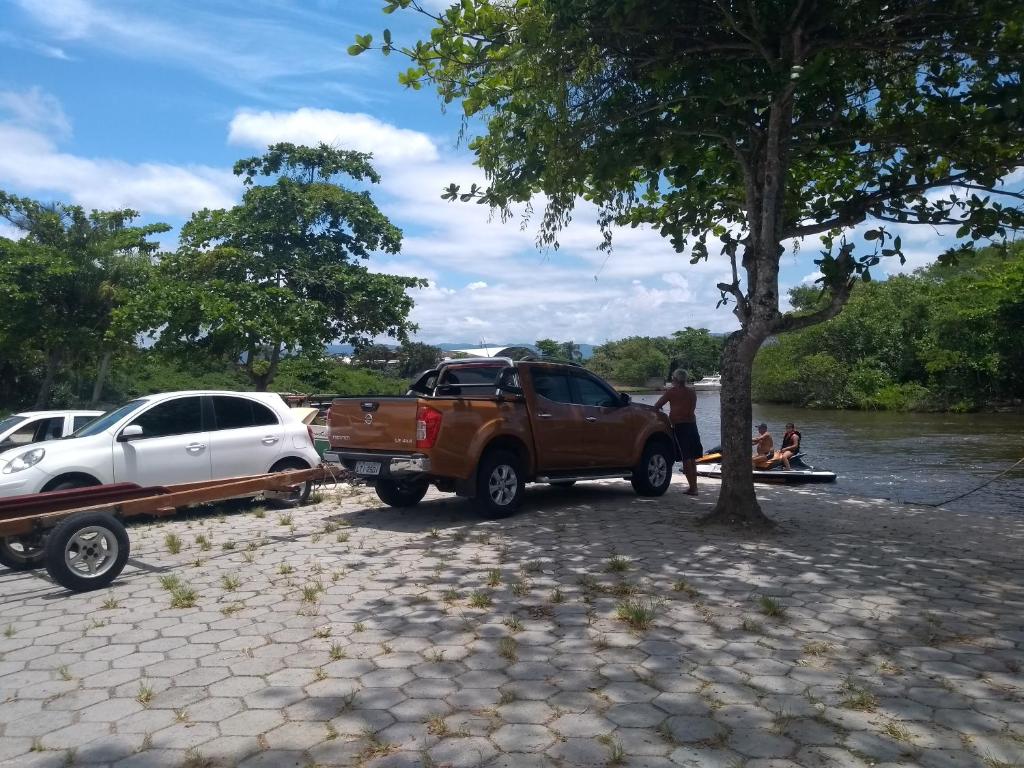  Suítes Caraguatatuba