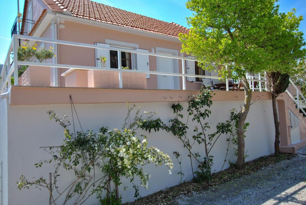 The building in which Az apartmant is located