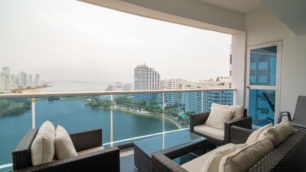 Poseidon Lake Apartments - Apartamento De Lujo Con Vista Al Lago