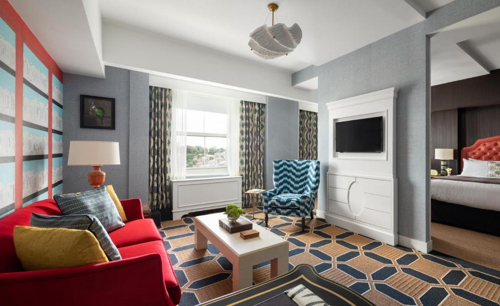 Graduate by Hilton Providence - 